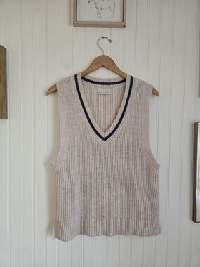Cream Knit V-Neck Preppy Sweater Vest with Navy Trim